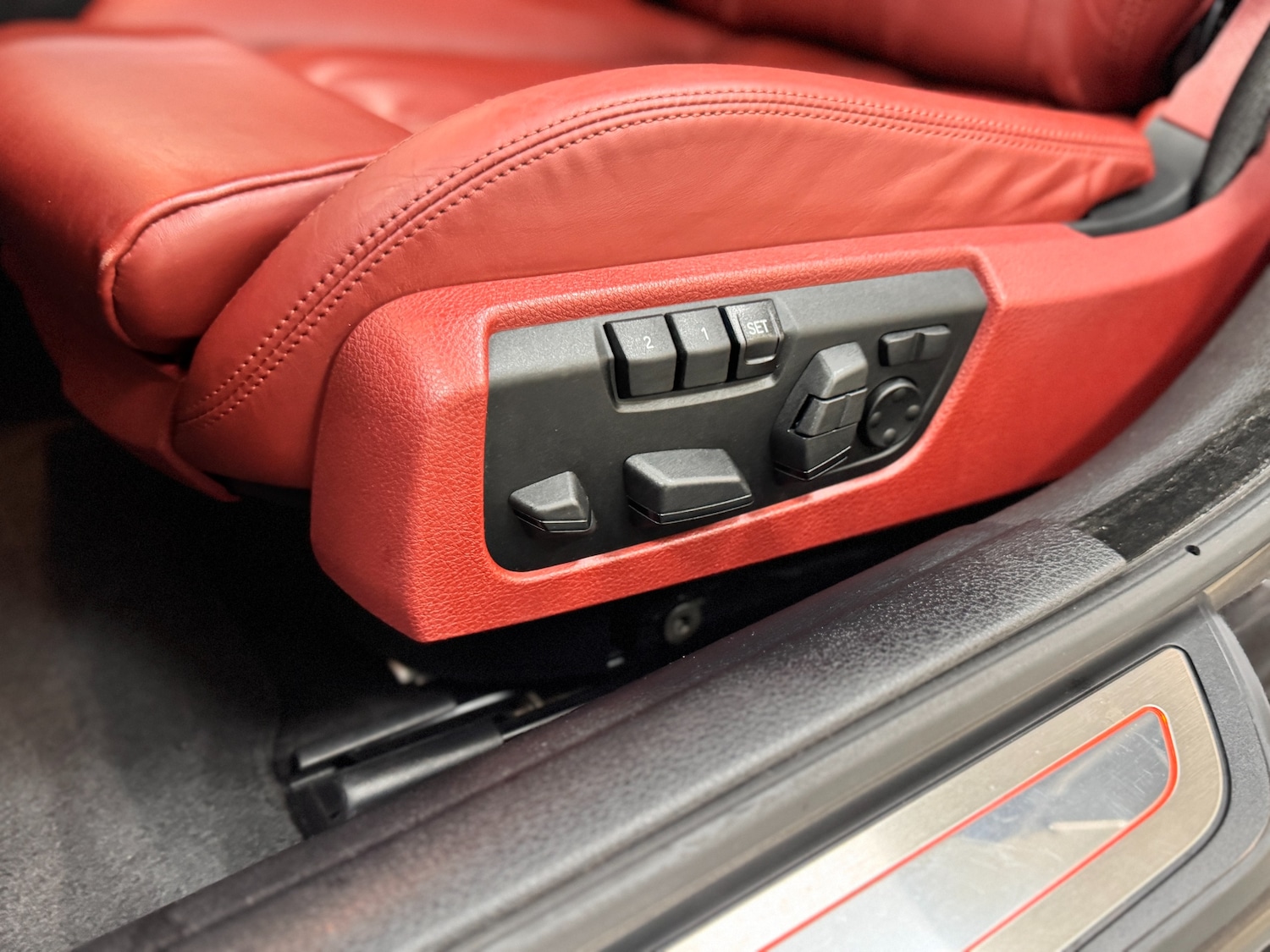 Used BMW 6 Series 2015 for sale - 77106815: Photo 48