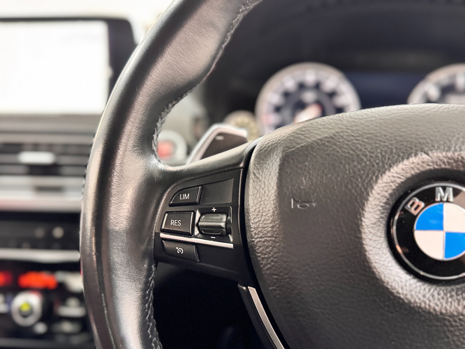 Used BMW 6 Series 2015 for sale - 77106815: Photo 54