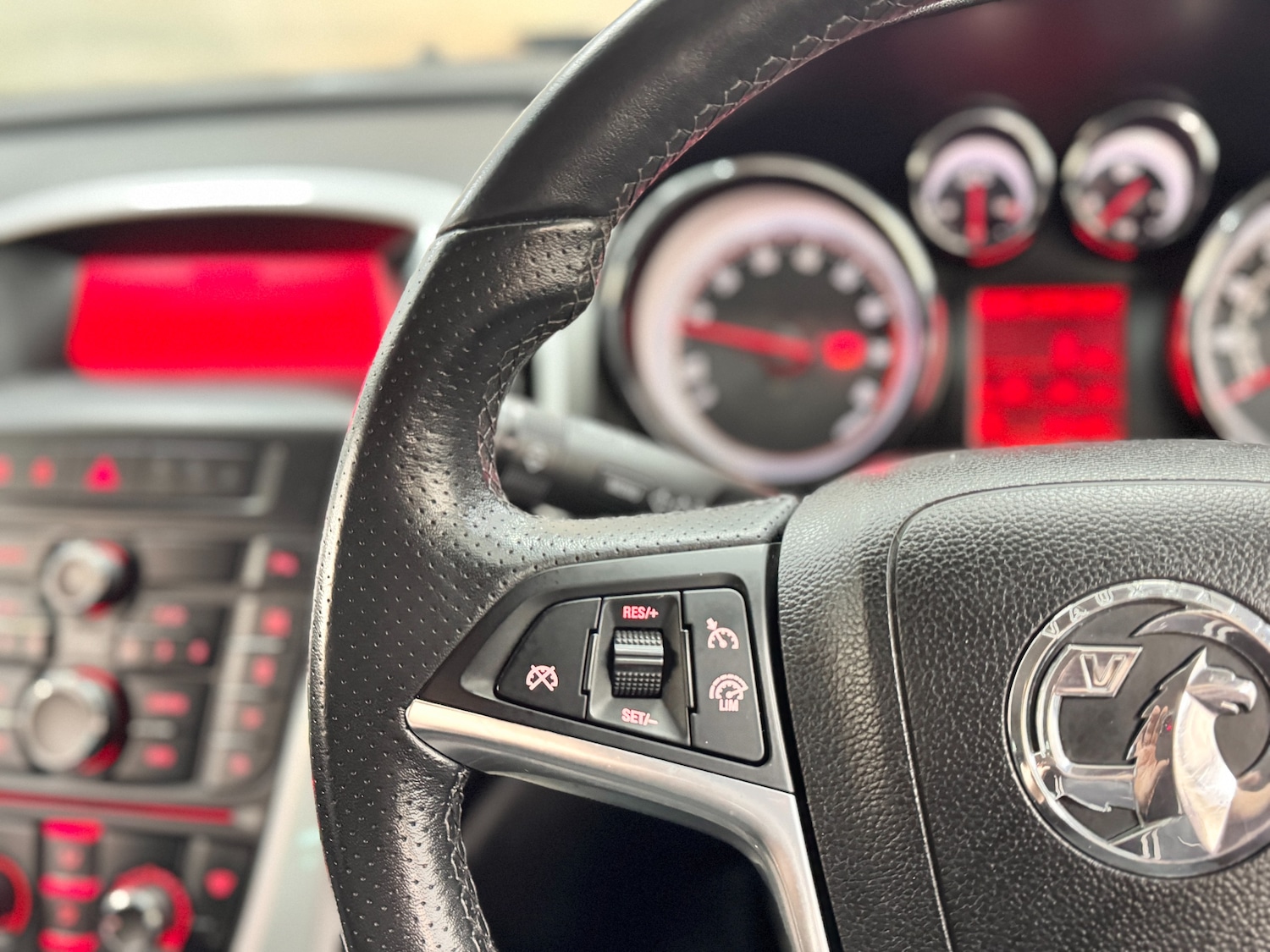 Used Vauxhall Astra 2015 for sale - 77878673: Photo 49