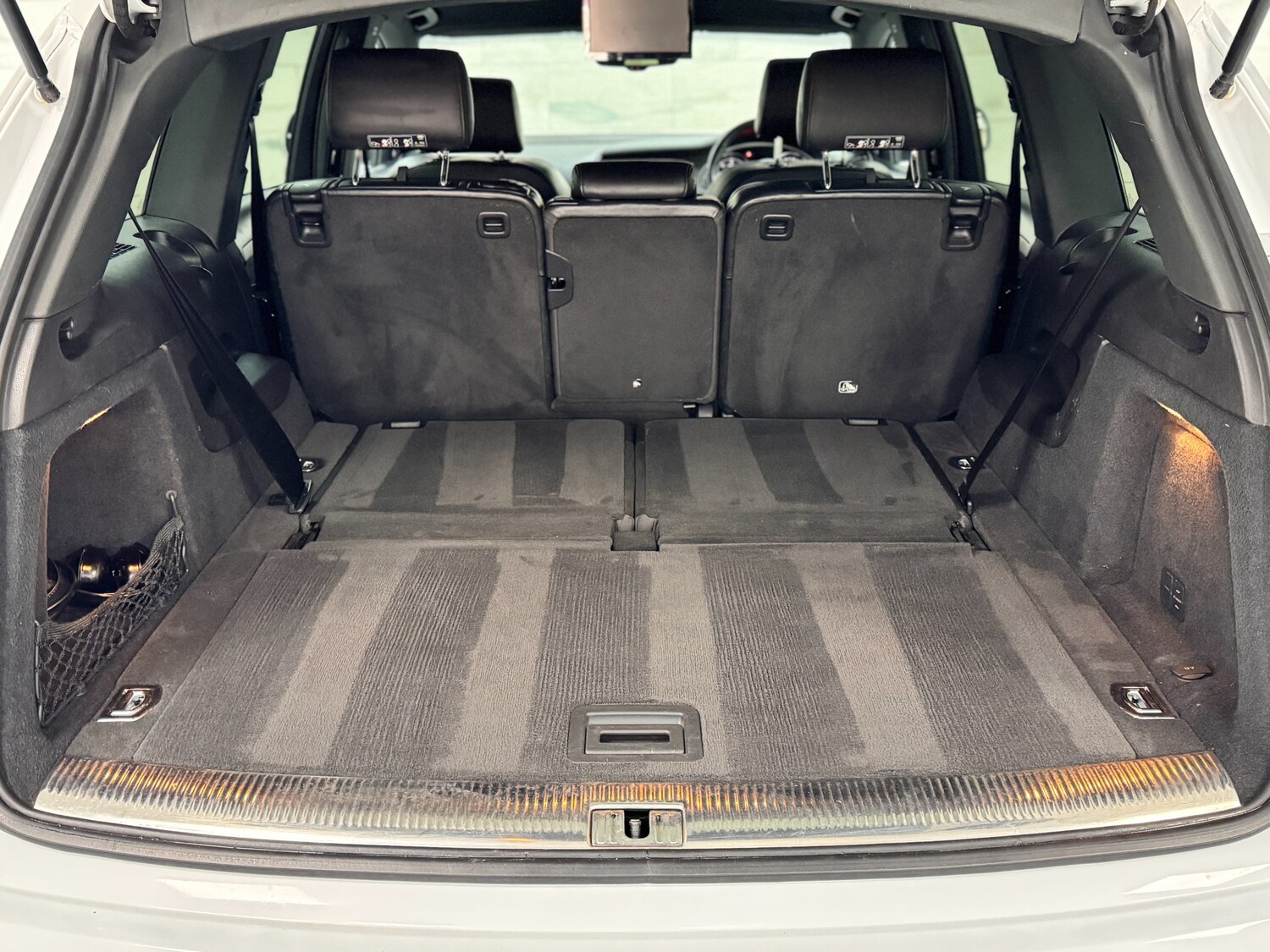 Used Audi Q7 2013 for sale - 77878642: Photo 47