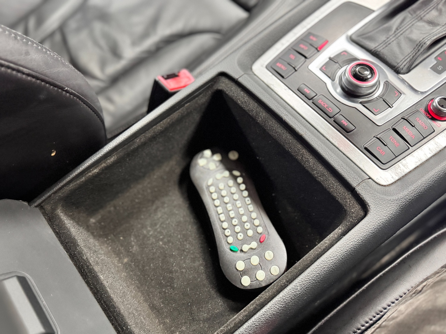 Used Audi Q7 2013 for sale - 77878642: Photo 65