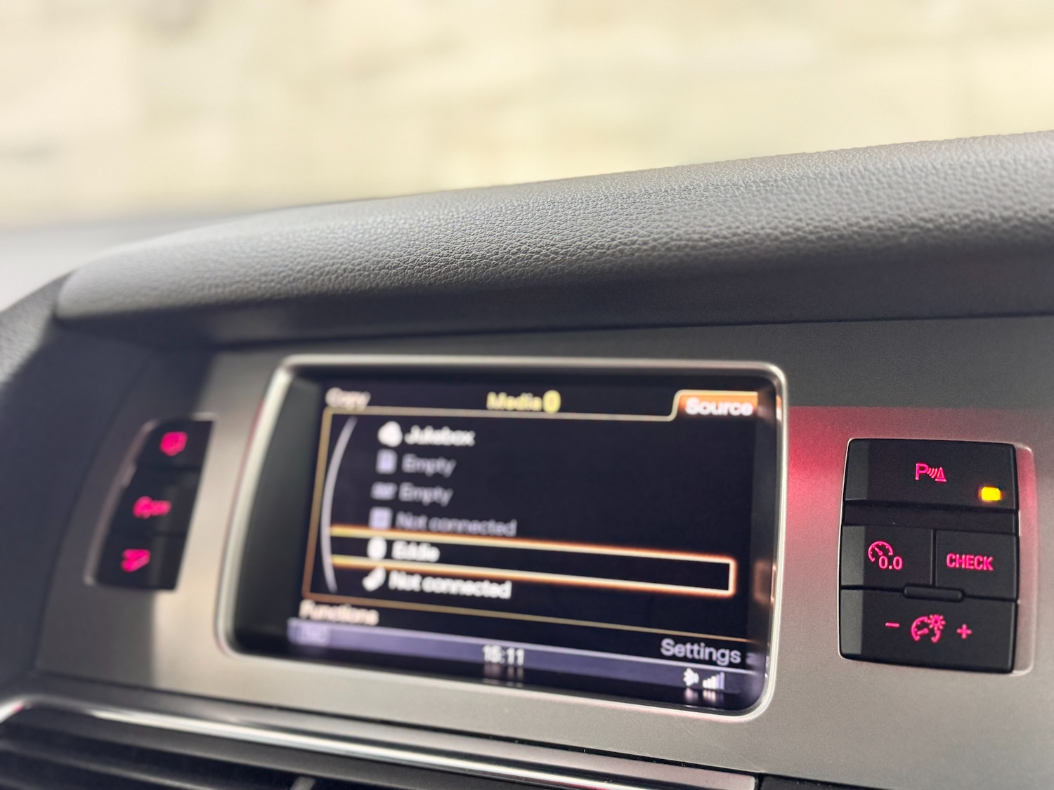 Used Audi Q7 2013 for sale - 77878642: Photo 72