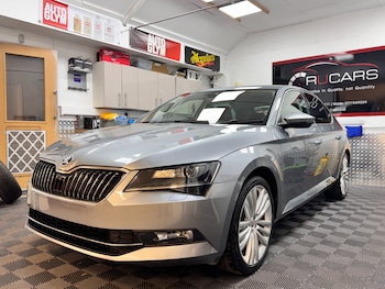 Used Skoda Superb 2015 for sale - 78469552: Photo