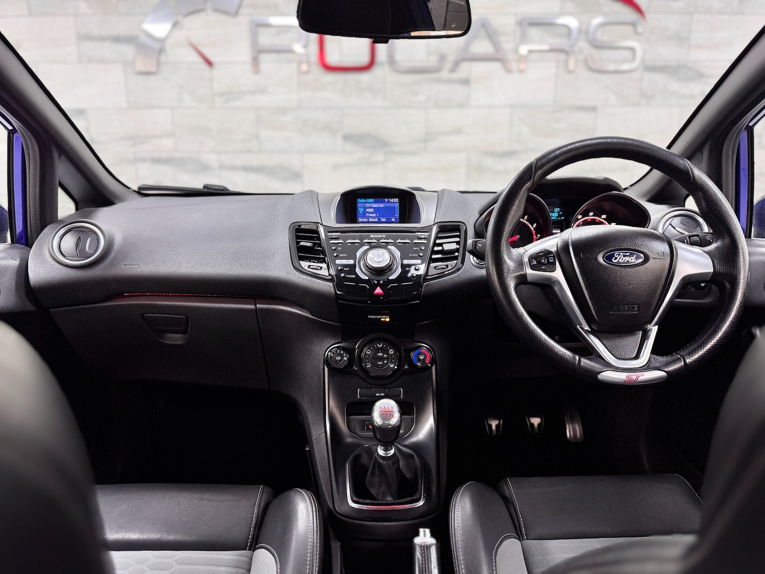 Used Ford Fiesta 2015 for sale - 77301646: Photo 2