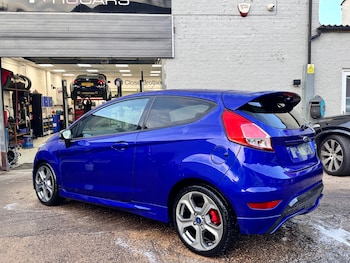 Used Ford Fiesta 2015 for sale - 77301646: Photo