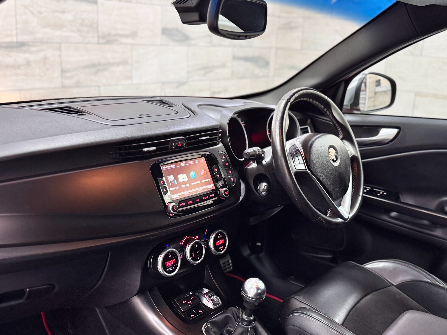 Used Alfa Romeo Giulietta 2014 for sale - 77685869: Photo 33