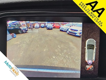 Used Volvo V40 2019 for sale - 75885628: Photo