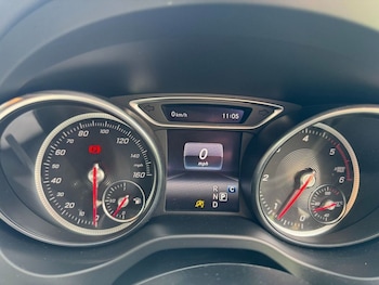 Used Mercedes-Benz GLA 2018 for sale - 75885650: Photo
