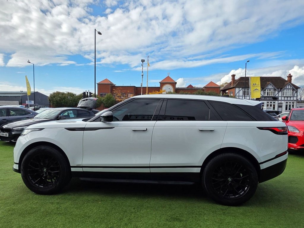 Used Land Rover Range Rover Velar 2017 for sale - 76350641: Photo 16