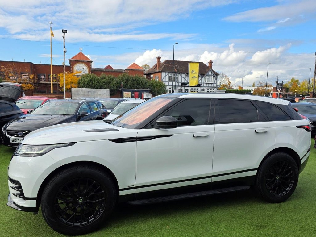 Used Land Rover Range Rover Velar 2017 for sale - 76350641: Photo 3