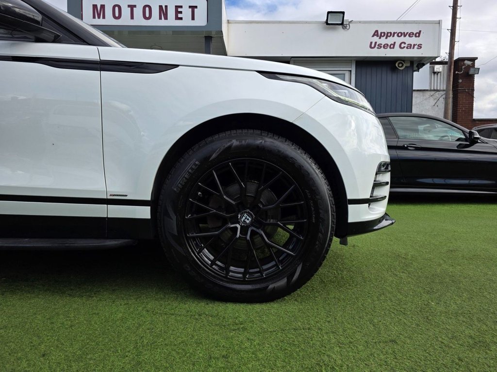 Used Land Rover Range Rover Velar 2017 for sale - 76350641: Photo 33