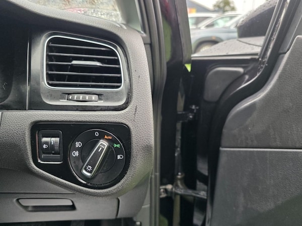 Used Volkswagen Golf 2013 for sale - 76173383: Photo 35