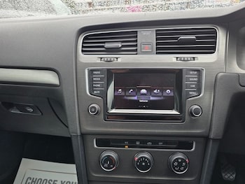 Used Volkswagen Golf 2013 for sale - 75973641: Photo 2