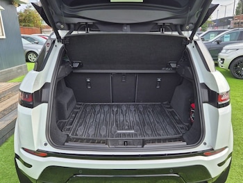 Used Land Rover Range Rover Evoque 2023 for sale - 75885660: Photo