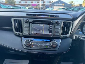 Used Toyota RAV4 2015 for sale - 75885618: Photo