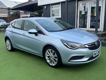 Vauxhall - Astra