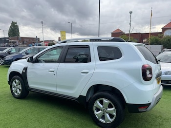 Used Dacia Duster 2019 for sale - 75885689: Photo