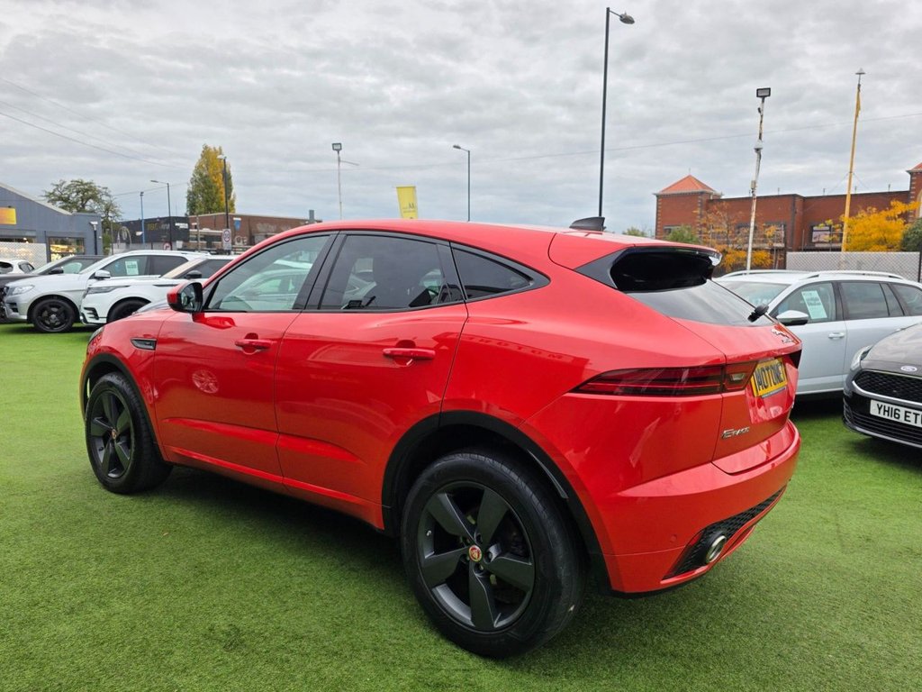 Used Jaguar E-Pace 2019 for sale - 76350639: Photo 16