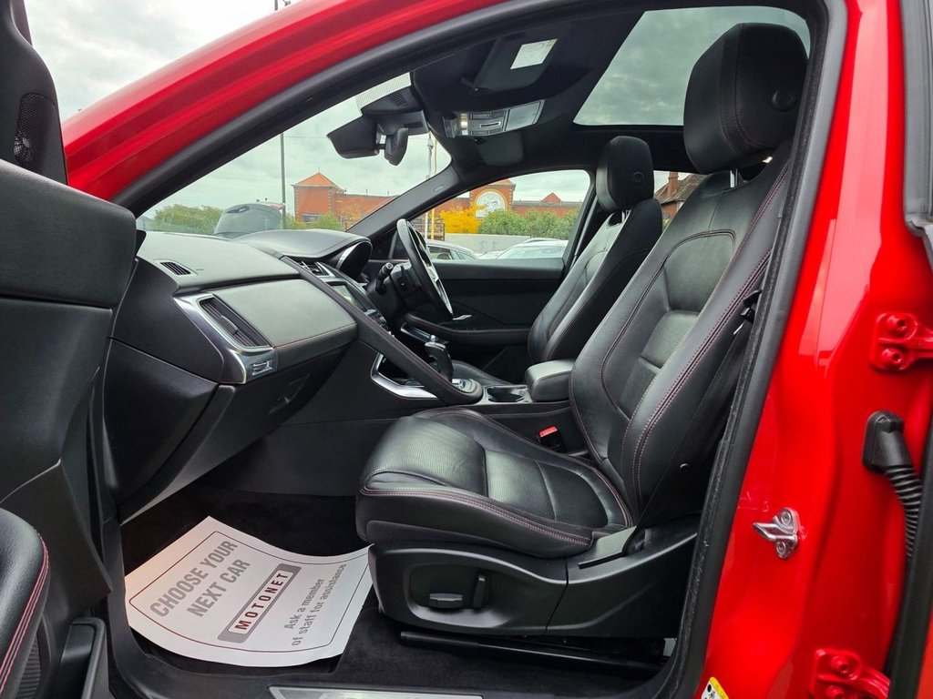 Used Jaguar E-Pace 2019 for sale - 76350639: Photo 7