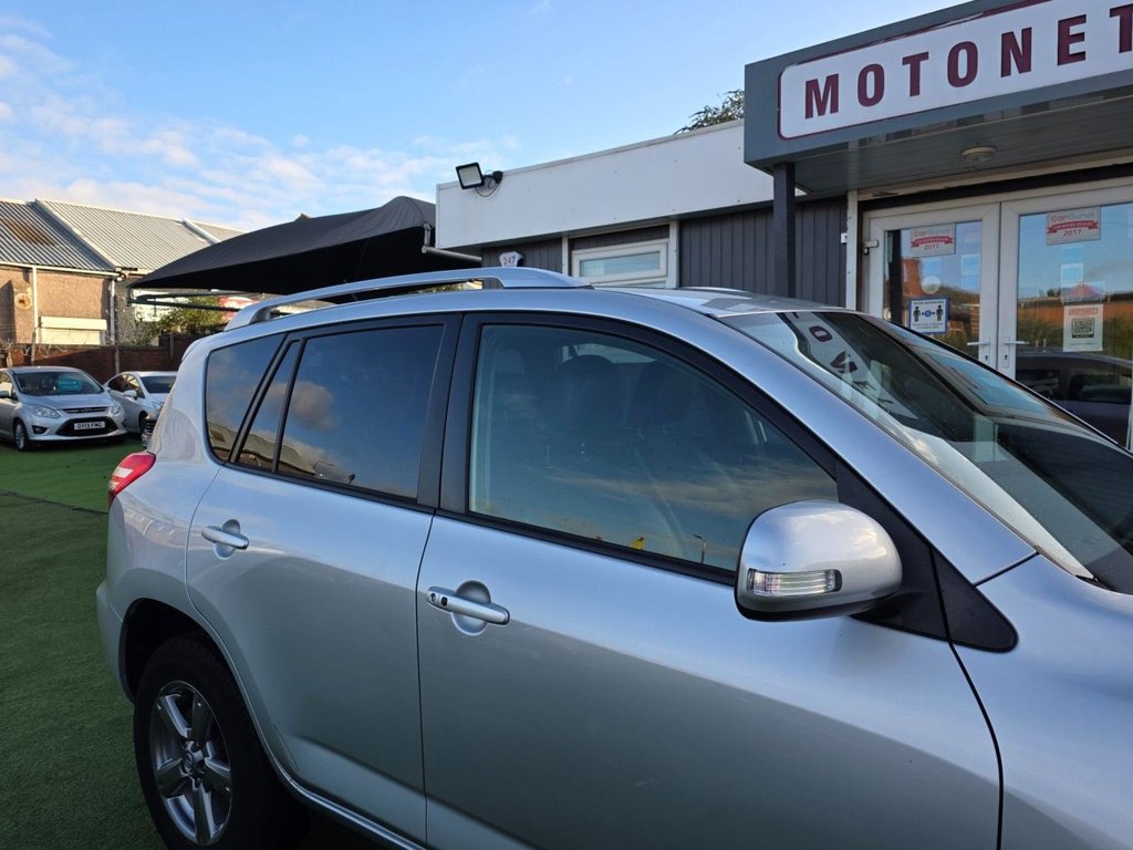 Used Toyota RAV4 2012 for sale - 76038659: Photo 30