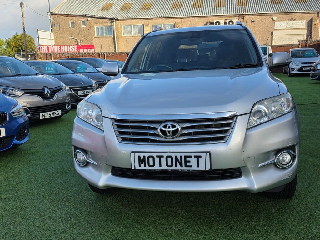 Used Toyota RAV4 2012 for sale - 76038659: Photo 4