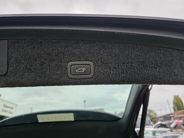 Used Volvo XC60 2015 for sale - 76069049: Photo 19