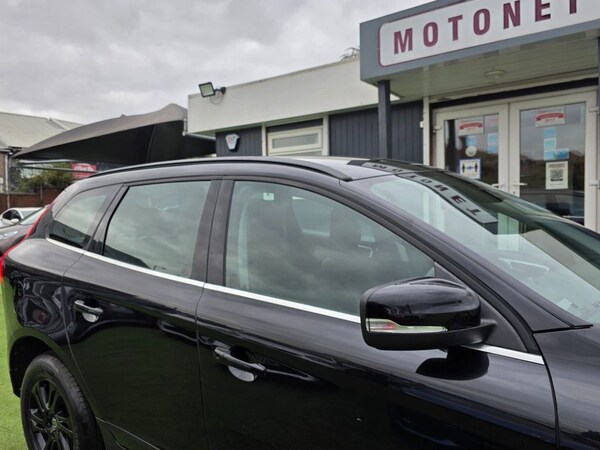 Used Volvo XC60 2015 for sale - 76069049: Photo 33
