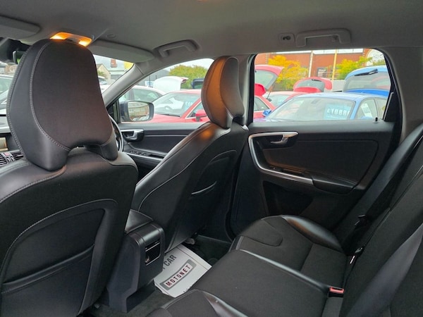 Used Volvo XC60 2015 for sale - 76069049: Photo 34
