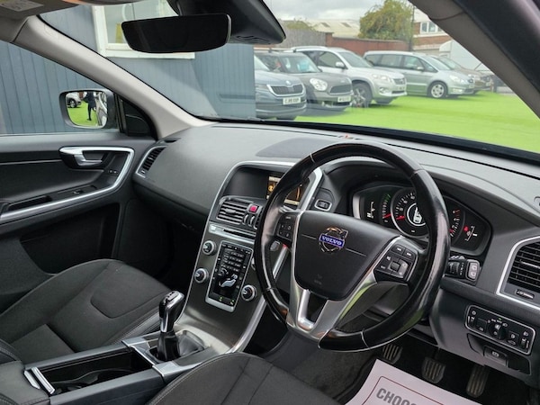Used Volvo XC60 2015 for sale - 76069049: Photo 39