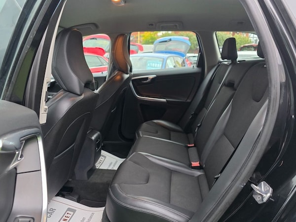 Used Volvo XC60 2015 for sale - 76069049: Photo 6