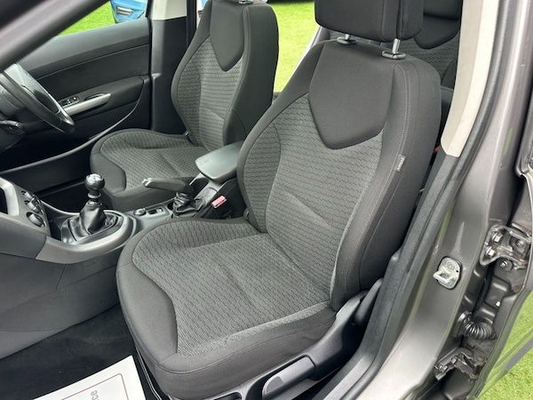 Used Peugeot 308 SW 2009 for sale - 76086392: Photo 32