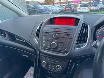 Used Vauxhall Zafira Tourer 2014 for sale - 75885647: Photo