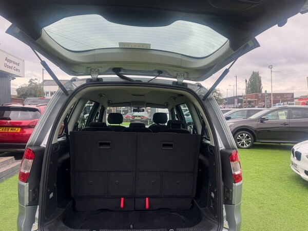 Used Ford Galaxy 2011 for sale - 76223206: Photo 20