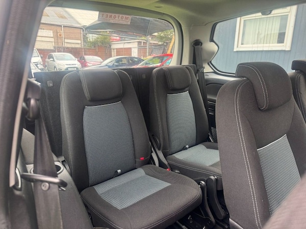 Used Ford Galaxy 2011 for sale - 76223206: Photo 31