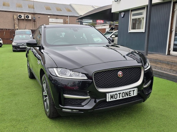 Used Jaguar F-Pace 2017 for sale - 76280225: Photo 14