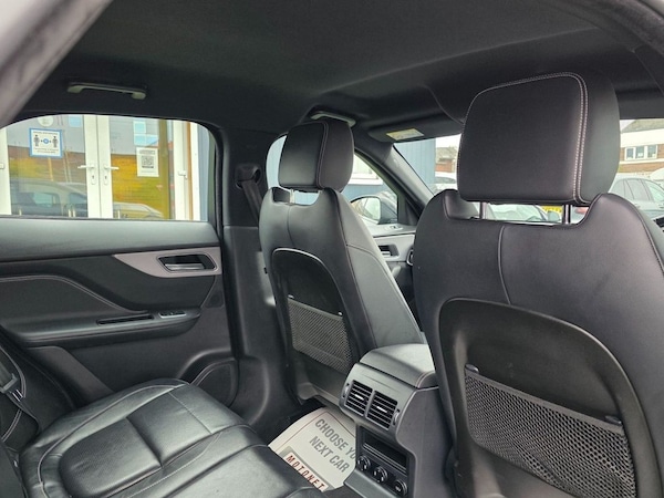 Used Jaguar F-Pace 2017 for sale - 76280225: Photo 46
