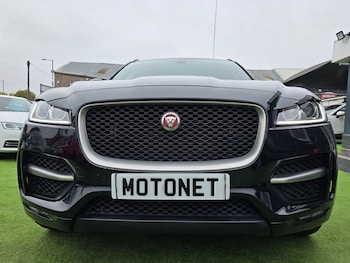 Used Jaguar F-Pace 2017 for sale - 76280225: Photo 4
