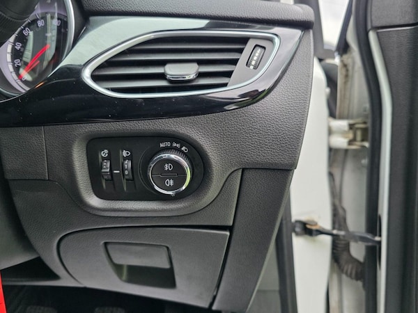 Used Vauxhall Astra 2016 for sale - 76297190: Photo 23