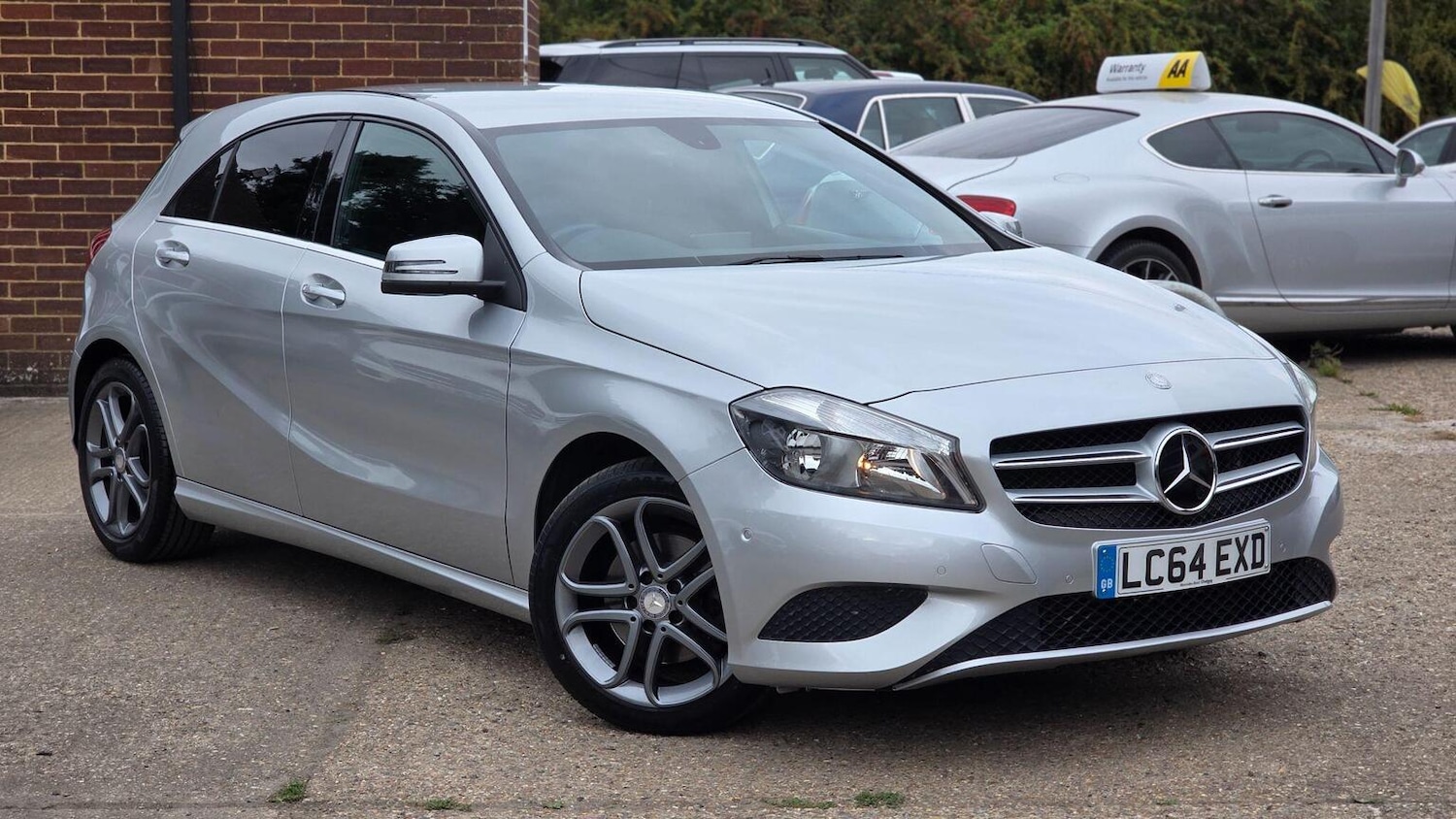 Used Mercedes-Benz A-Class 2014 for sale - 76769284: Photo 1