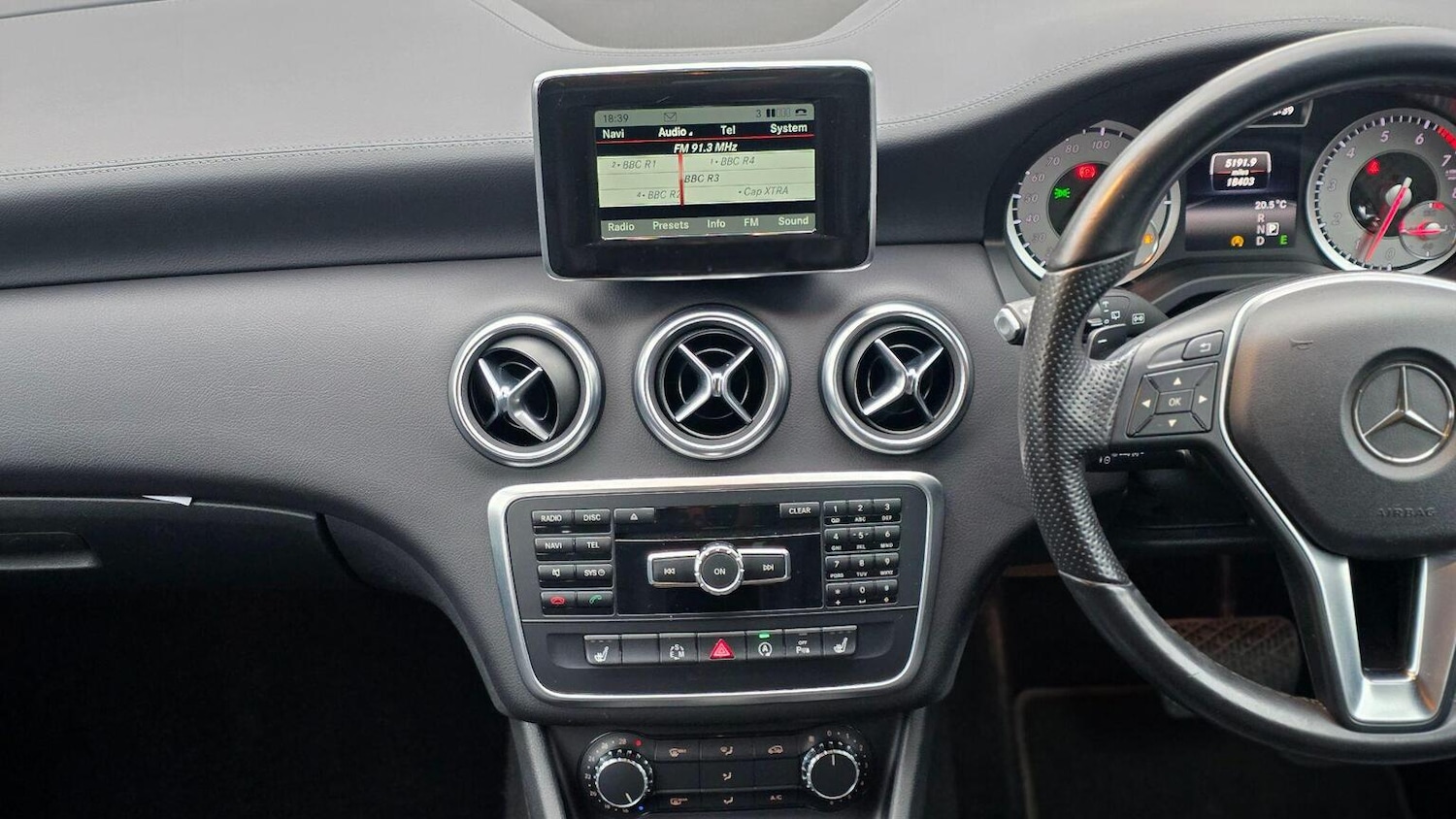 Used Mercedes-Benz A-Class 2014 for sale - 76769284: Photo 36