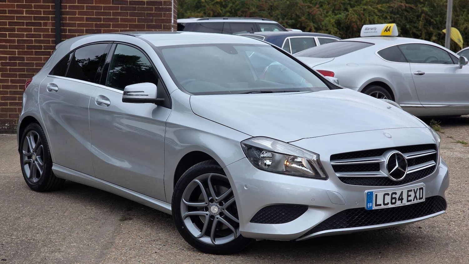 Used Mercedes-Benz A-Class 2014 for sale - 76769284: Photo 5