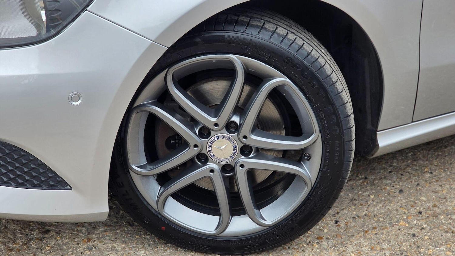 Used Mercedes-Benz A-Class 2014 for sale - 76769284: Photo 62