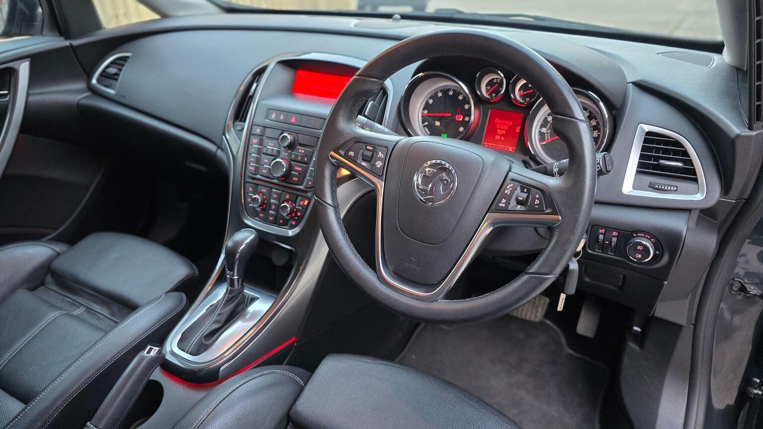 Used Vauxhall Astra 2013 for sale - 76877567: Photo 13