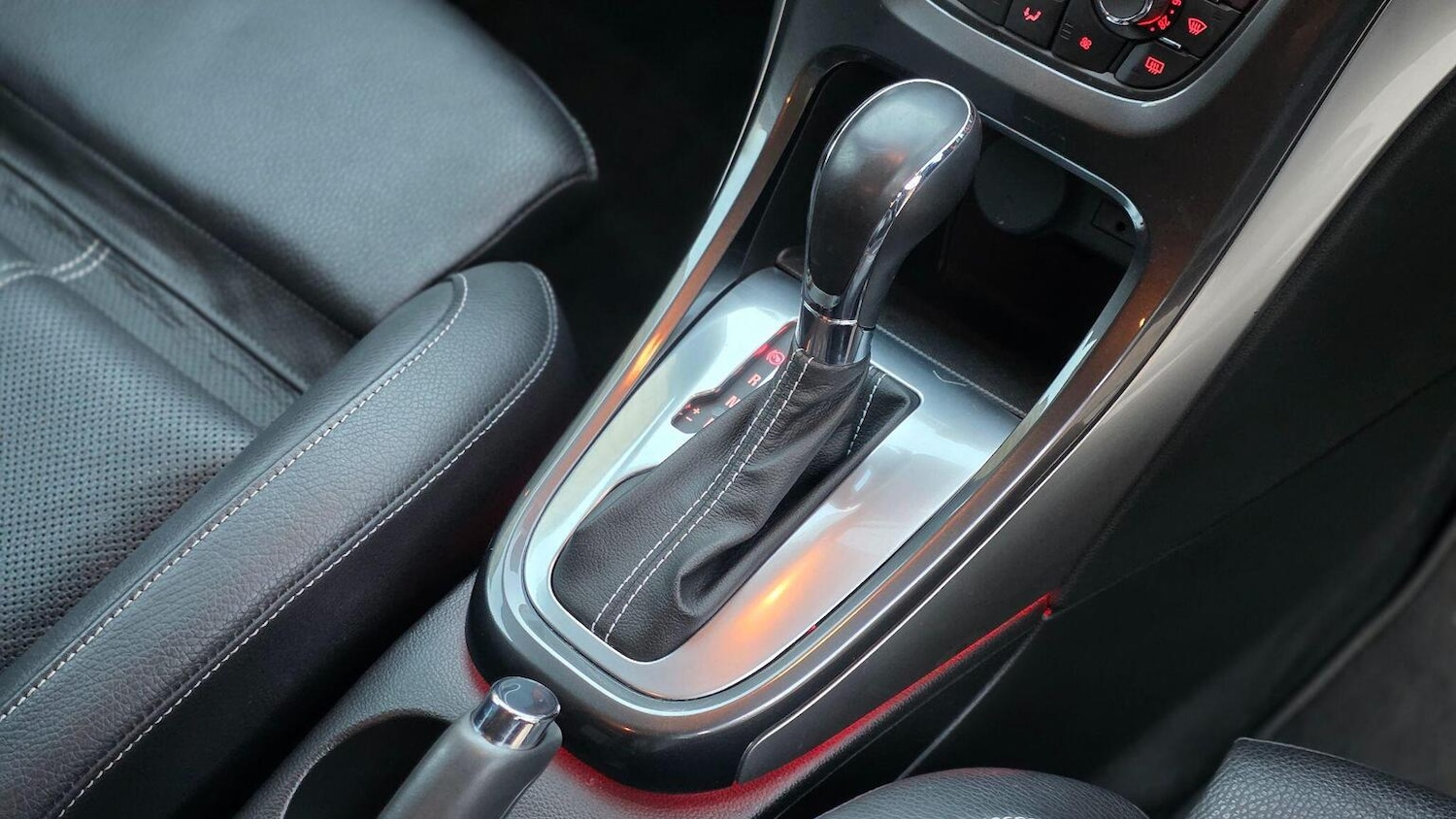 Used Vauxhall Astra 2013 for sale - 76877567: Photo 14