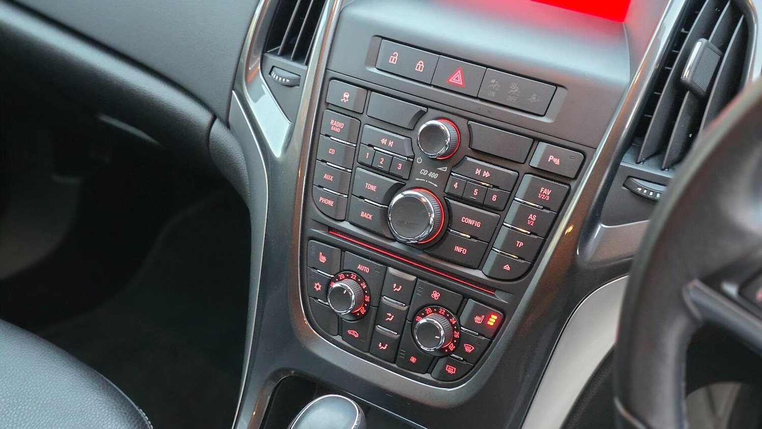 Used Vauxhall Astra 2013 for sale - 76877567: Photo 15