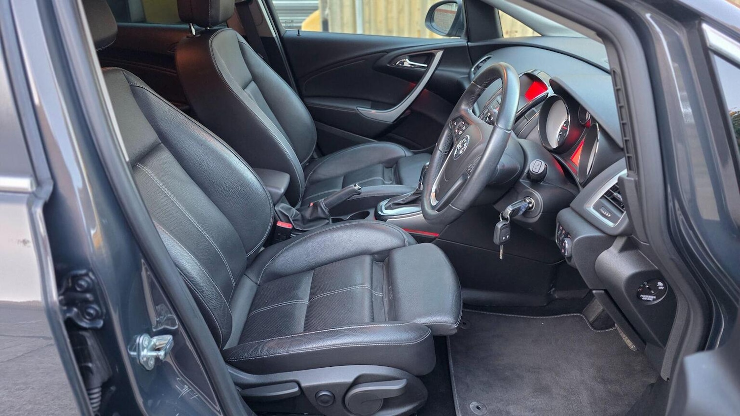 Used Vauxhall Astra 2013 for sale - 76877567: Photo 18