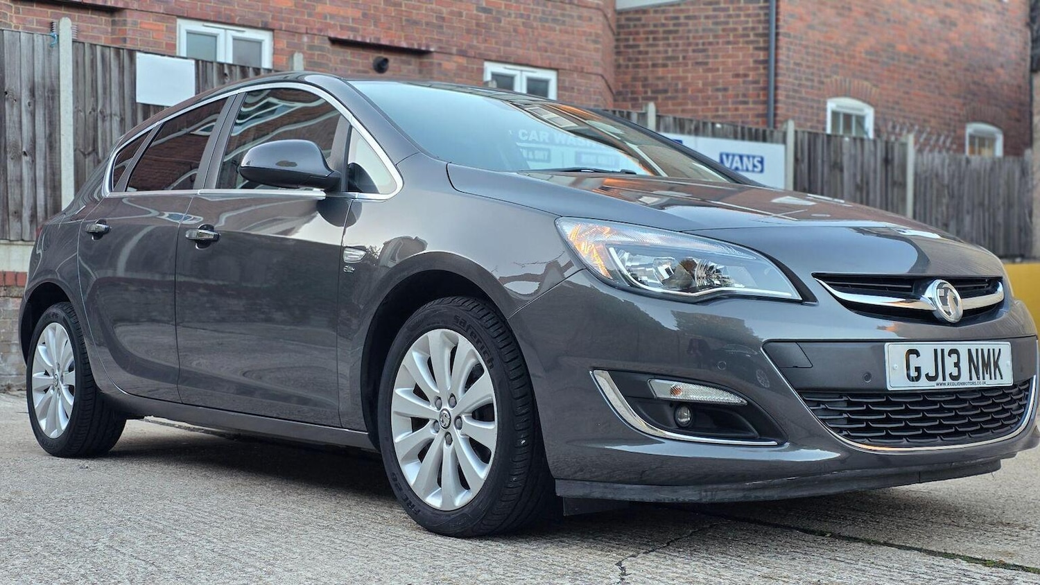 Used Vauxhall Astra 2013 for sale - 76877567: Photo 44