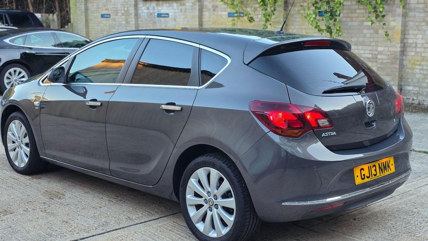 Used Vauxhall Astra 2013 for sale - 76877567: Photo 7