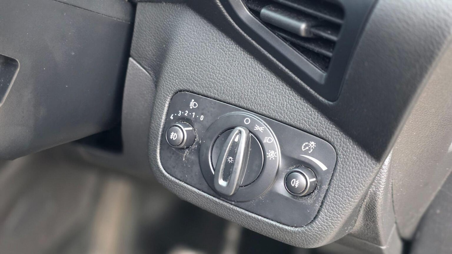 Used Ford Kuga 2018 for sale - 77635346: Photo 27