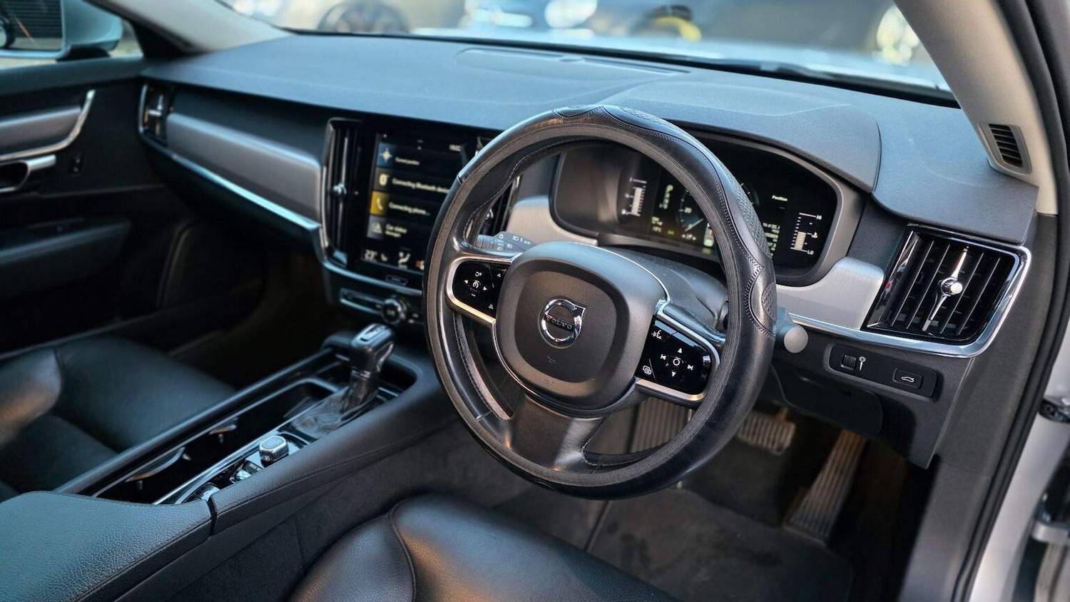 Used Volvo S90 2018 for sale - 76565222: Photo 11